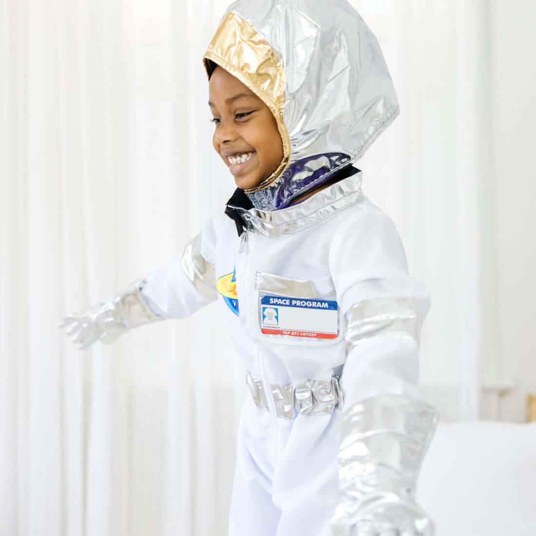 Kids Astronaut Costume Space Suit and Space Helmet 4pcs Set Boys Girls Pretend Astronaut Outfit